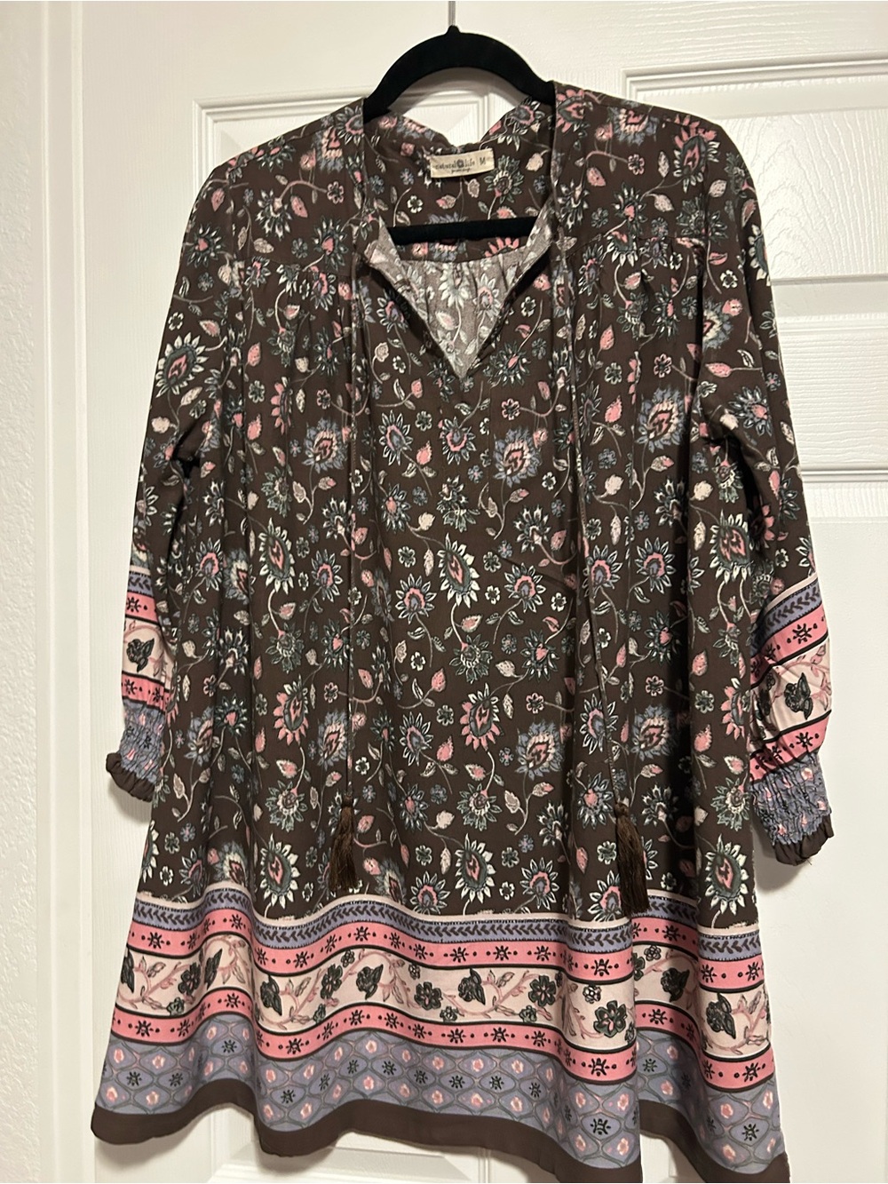 NATURAL LIFE Brown Floral Tie-Neck Blouse with Pink & Blue Accents, Sz M